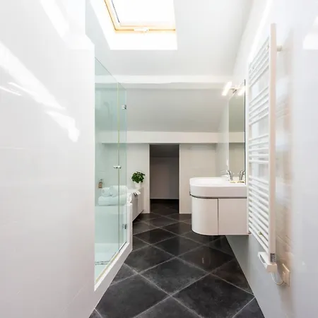 Elegant 1-br 3 Minutes From La Croisette Lägenhet
