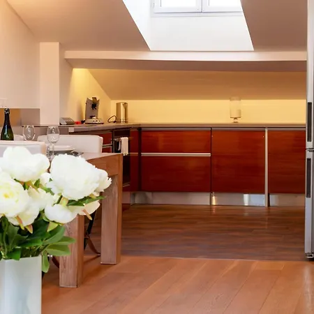 Elegant 1-br 3 Minutes From La Croisette Cannes